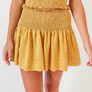 NWT YELLOW DALMATIAN KOCH SHORTS SIZE: S